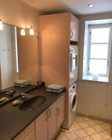 Appartamento Stemningsfuld Lejlighed - 3 Minutters Gang Fra H.c. Andersens Hus